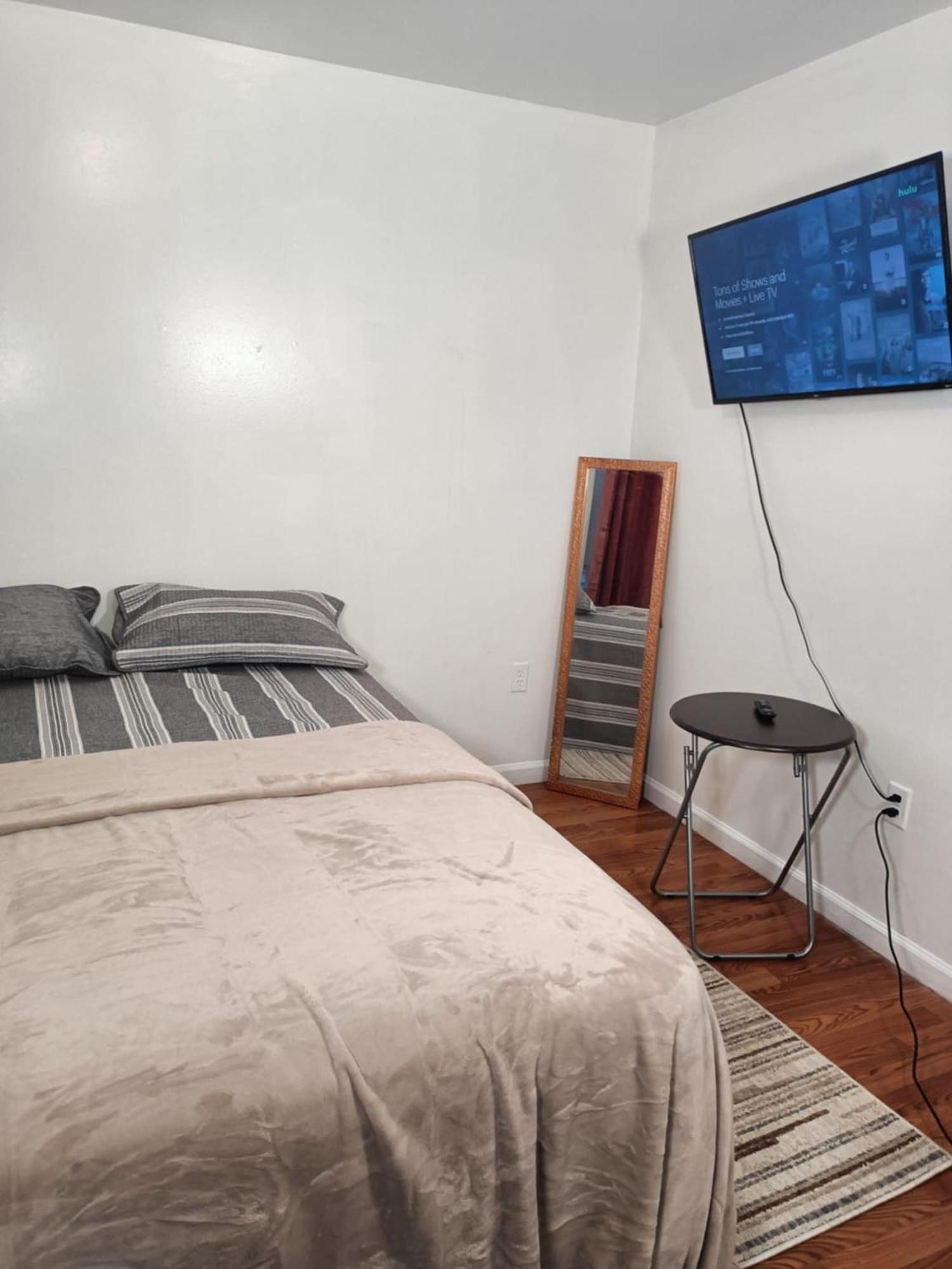Fada Guest House - 38 Yates Ave Нюарк Екстериор снимка